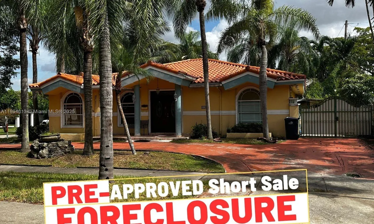 6391 SW 20th St, West Miami FL 33155