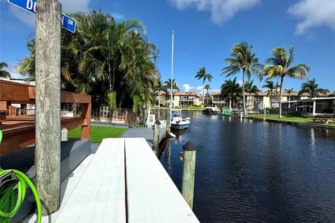 129 SW Hideaway Pl, Stuart FL 34994