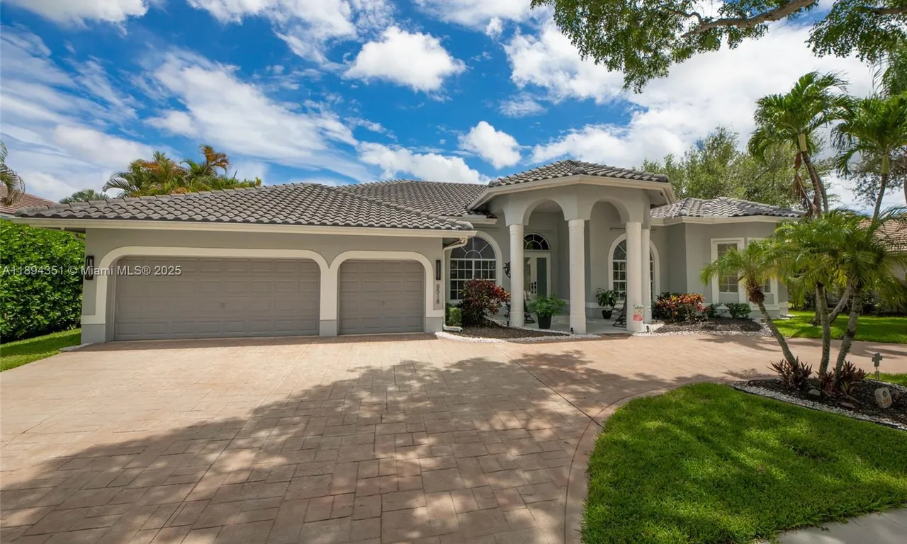 6518 NW 72nd Pl, Parkland FL 33067