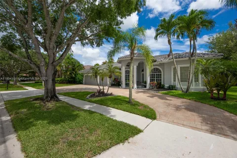 6518 NW 72nd Pl, Parkland FL 33067