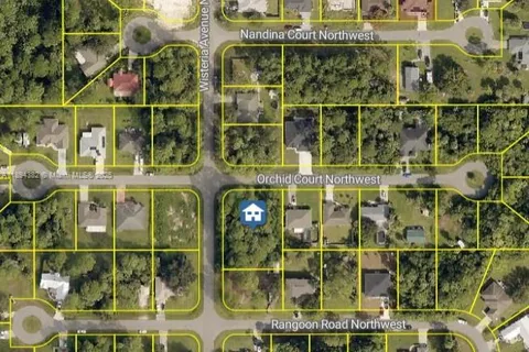 149 Wisteria Ave NW, Palm Bay FL 32907