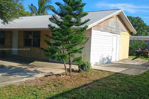 1014 Virginia, Clewiston FL 33440