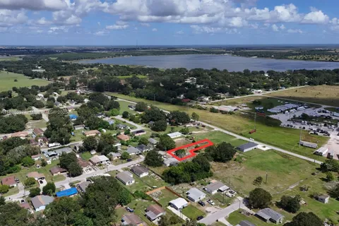 219 SHEILA LANE, Lake Wales FL 33859