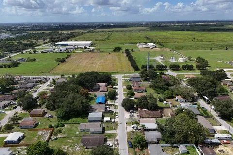 219 SHEILA LANE, Lake Wales FL 33859