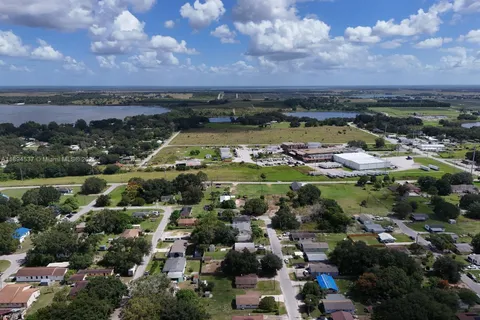 219 SHEILA LANE, Lake Wales FL 33859