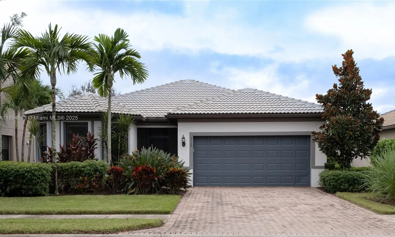 6268 Victory Dr, Ave Maria FL 34142