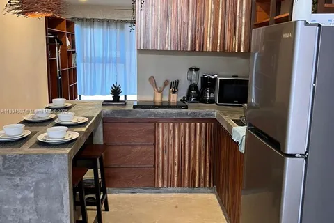 The Wave Lote 018 Calle 70, FL