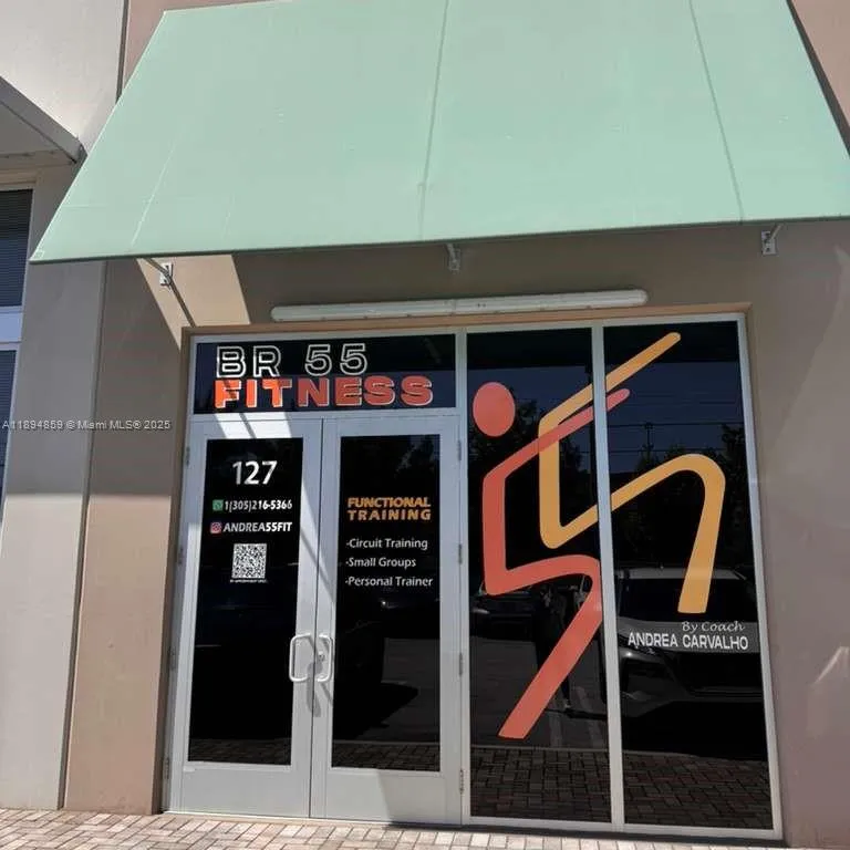 10890 NW 17th St # 127, Sweetwater FL 33172