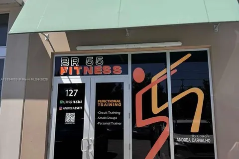 10890 NW 17th St # 127, Sweetwater FL 33172