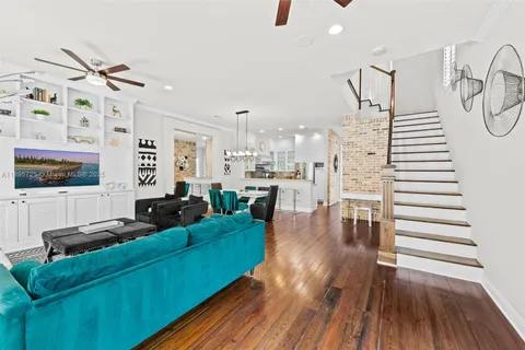 312 NE 12th Ave, Fort Lauderdale FL 33301