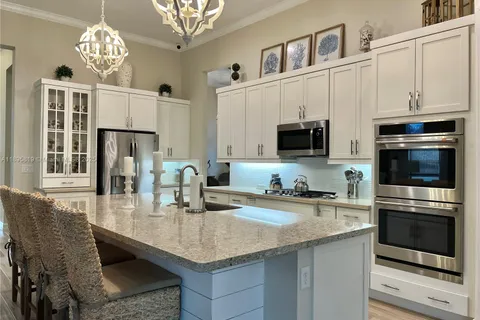 11985 N Kalmar Cir N, Parkland FL 33076