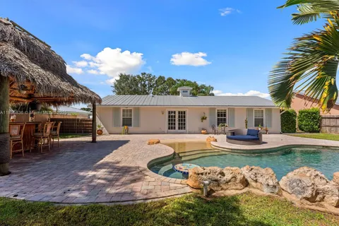 112 Prado St, Royal Palm Beach FL 33411