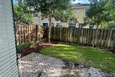 9596 N Town Parc Cir N, Parkland FL 33076