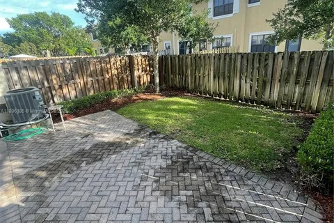 9596 N Town Parc Cir N, Parkland FL 33076