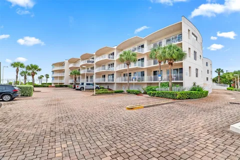 601 N Miramar # 107, Indialantic FL 32903