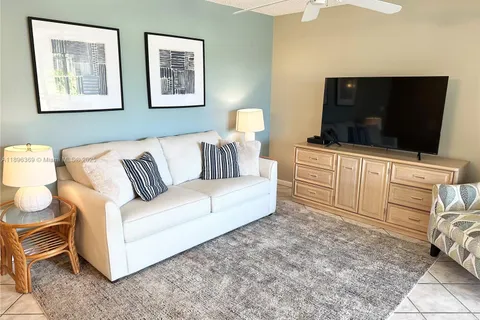 353 S Us Highway 1 # E103, Jupiter FL 33477