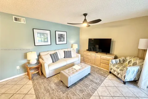 353 S Us Highway 1 # E103, Jupiter FL 33477