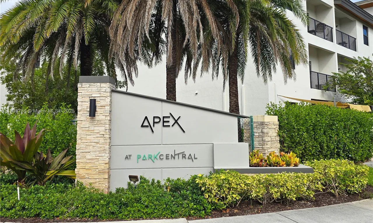 7805 NW 104th Ave # 6, Doral FL 33178