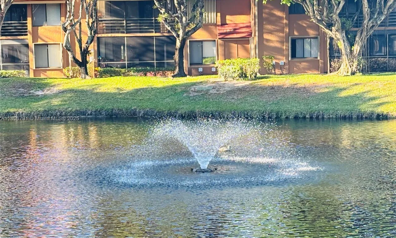 11205 Green Lake Dr # 202, Boynton Beach FL 33437