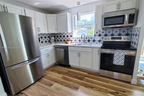 6 Hopkins, St Augustine FL 32084