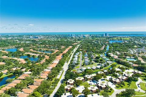 1419 14th Ct, Palm Beach Gardens FL 33410