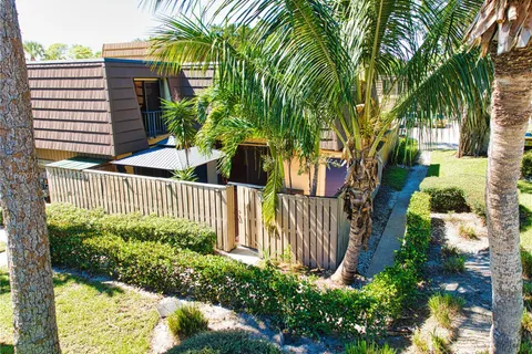 1419 14th Ct, Palm Beach Gardens FL 33410