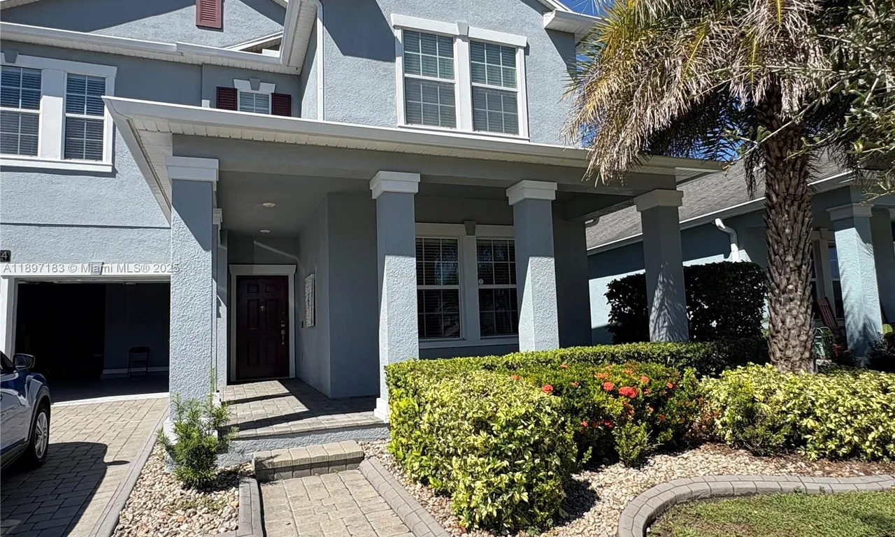 3074 White Horse CT, Kissimmee FL 34746