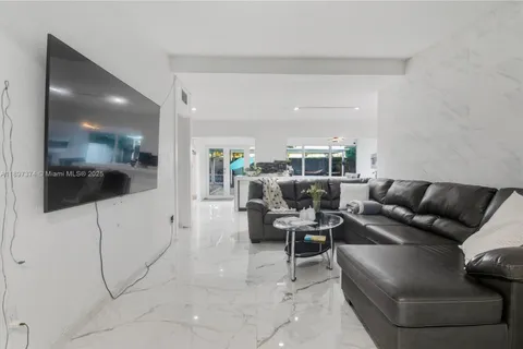 218 Nanette Dr, Orlando FL 32839