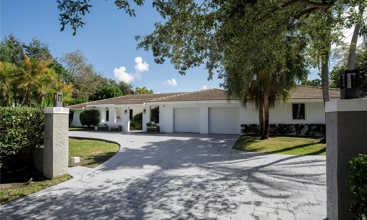 13551 SW 62nd Ave, Pinecrest FL 33156