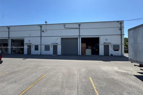 12101 NW 98th Ave # 3, Hialeah Gardens FL 33018