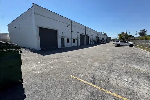 12101 NW 98th Ave # 3, Hialeah Gardens FL 33018