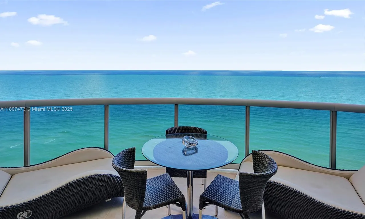 17555 Collins Ave # 2703, Sunny Isles Beach FL 33160