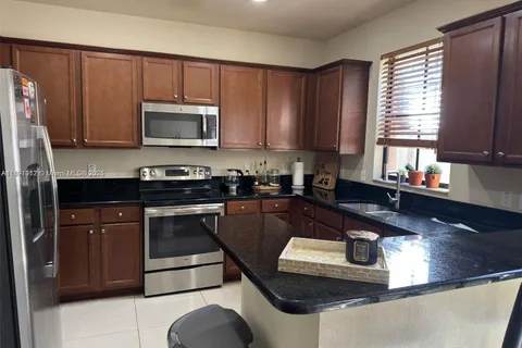 8437 Blue Cove Way, Parkland FL 33076