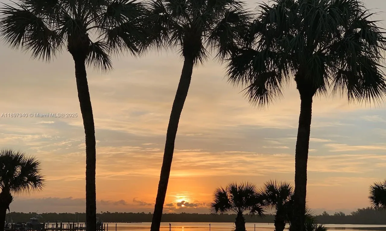 6062 SE Landing Way # 15, Stuart FL 34997