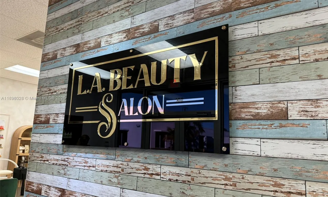 5760 SW 8th St, West Miami FL 33144