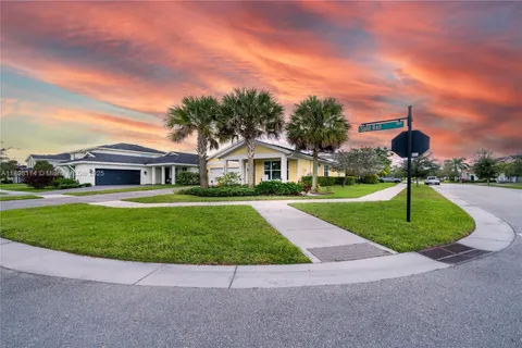 19638 Split Rail Run, Loxahatchee FL 33470