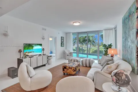 2627 S Bayshore Dr # 506, Coconut Grove FL 33133