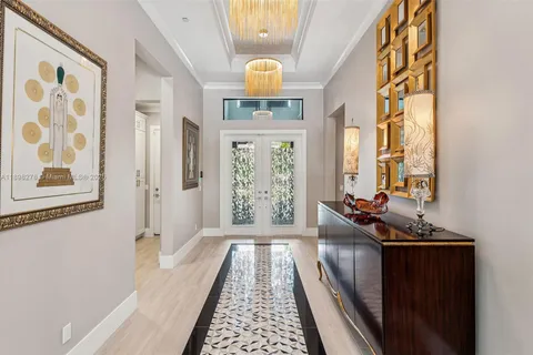 9228 Coral Isles Cir, Palm Beach Gardens FL 33412