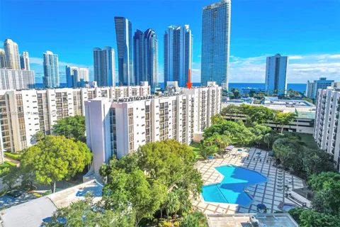 17011 N Bay Rd # 215, Sunny Isles Beach FL 33160