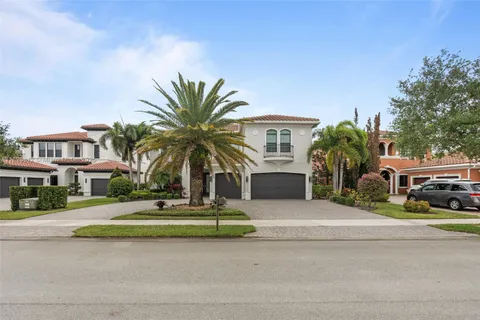 10230 Sweet Bay Ct, Parkland FL 33076