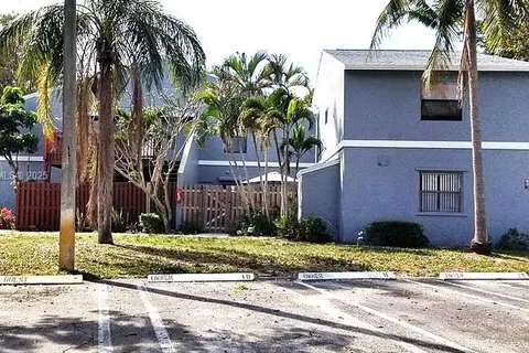 11 Crossings Cir # C, Boynton Beach FL 33435