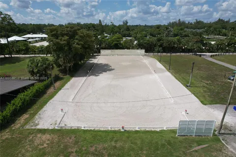 1230 F Rd, Loxahatchee FL 33470