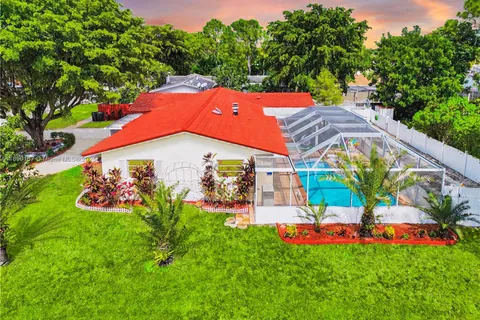 400 NW 41st Ave, Coconut Creek FL 33066