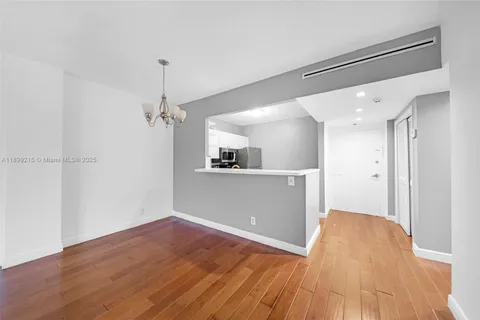 1455 N Treasure Dr # 3K, North Bay Village FL 33141