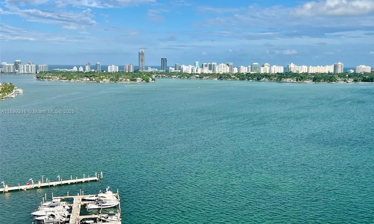 7601 E Treasure Dr # 2308, North Bay Village FL 33141