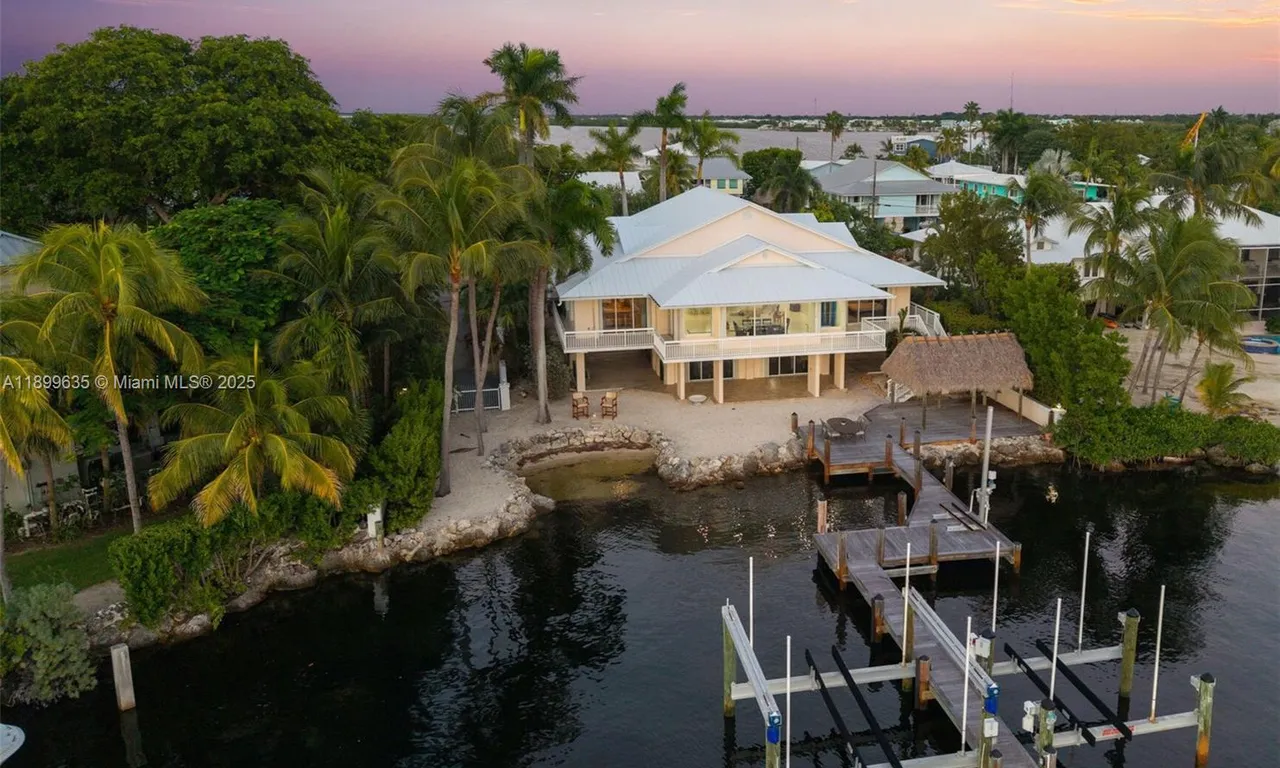 4 South Dr, Key Largo FL 33037