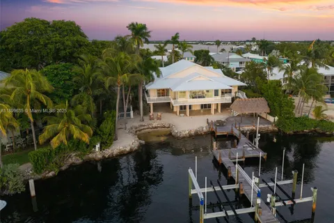 4 South Dr, Key Largo FL 33037