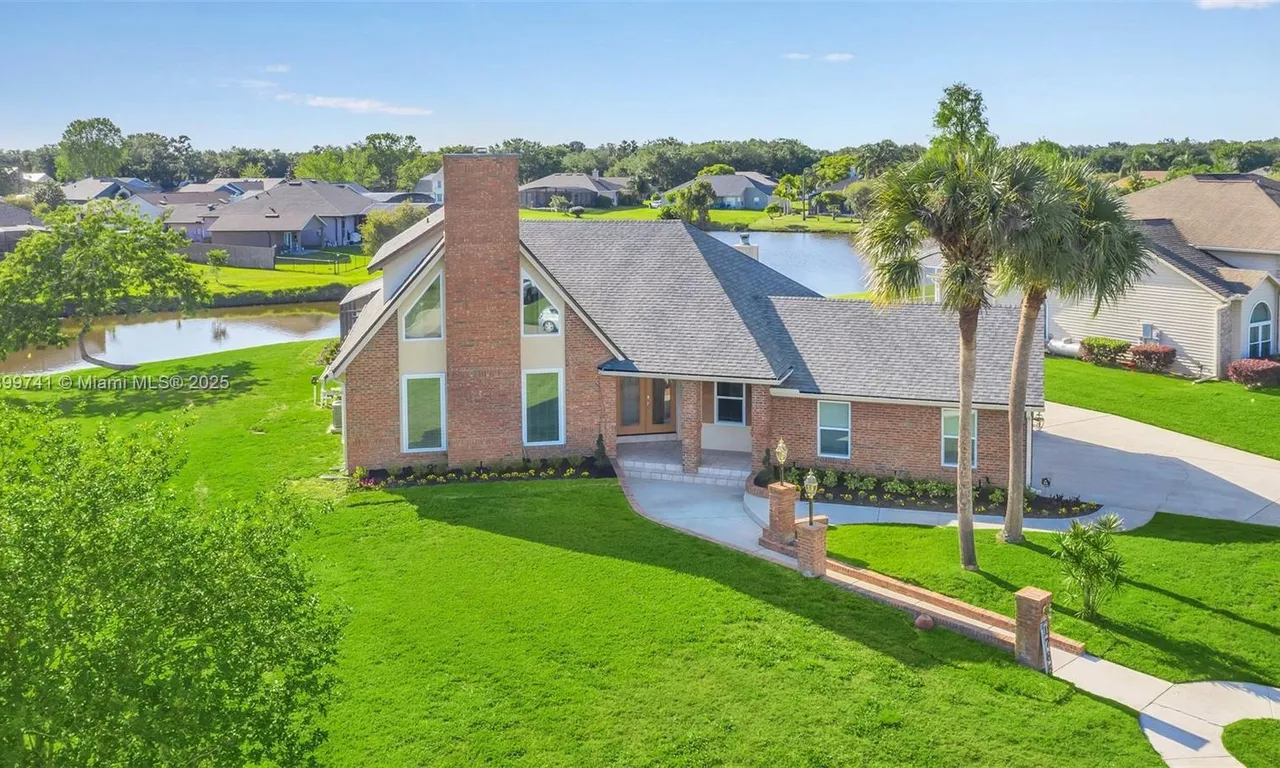 1785 Lisa Ln, Kissimmee FL 34744