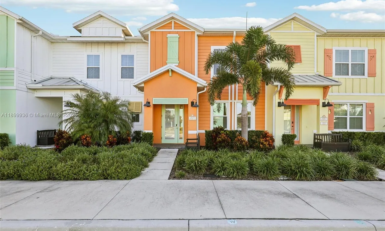 2971 Castaway Lane, Kissimmee FL 34747