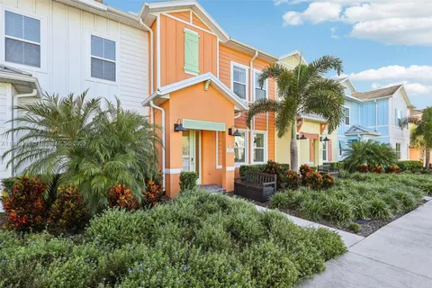 2971 Castaway Lane, Kissimmee FL 34747